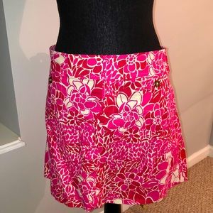 Lilly Pulitzer mini skirt Show N Tell print with red, pink and white